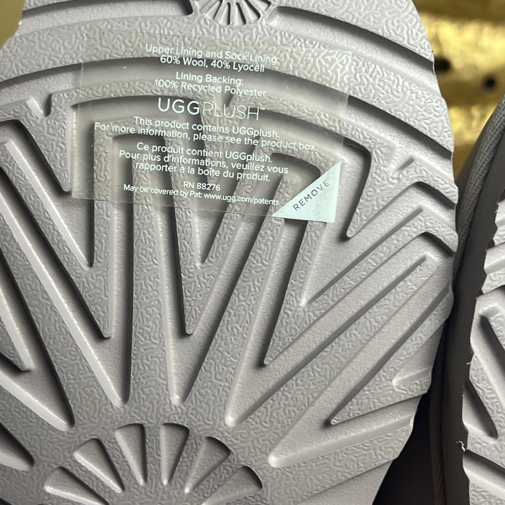lacender purple Uggs Classic mini pearlizes boot - Picture 9 of 13